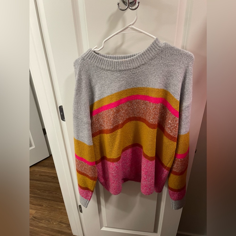 EUC Lou and Gray sweater